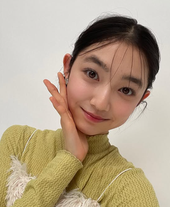 小宮山莉渚の普通の感じの写真