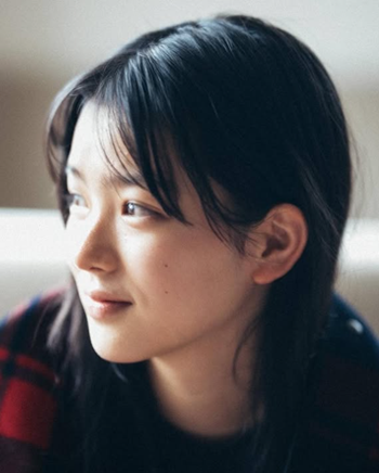 蒼戸虹子
