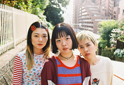 SHISHAMOメンバー3人での写真