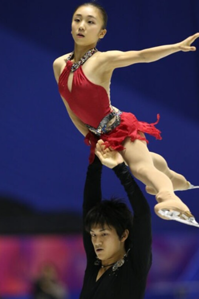 木原龍一と高橋成美の画像